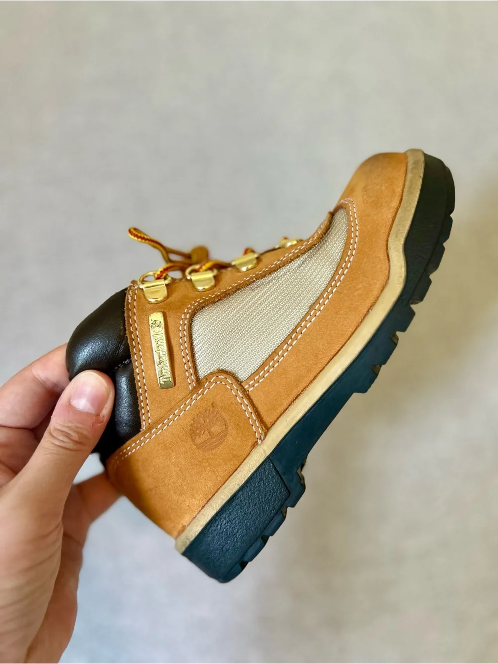 Timberland Kids Field Boots Wheat Nubuck Brown Leather Size 13 Youth